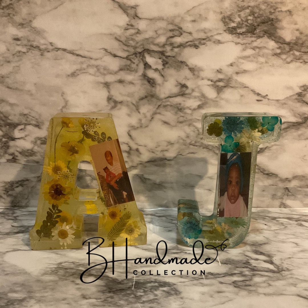 Pregnancy Resin Keepsake